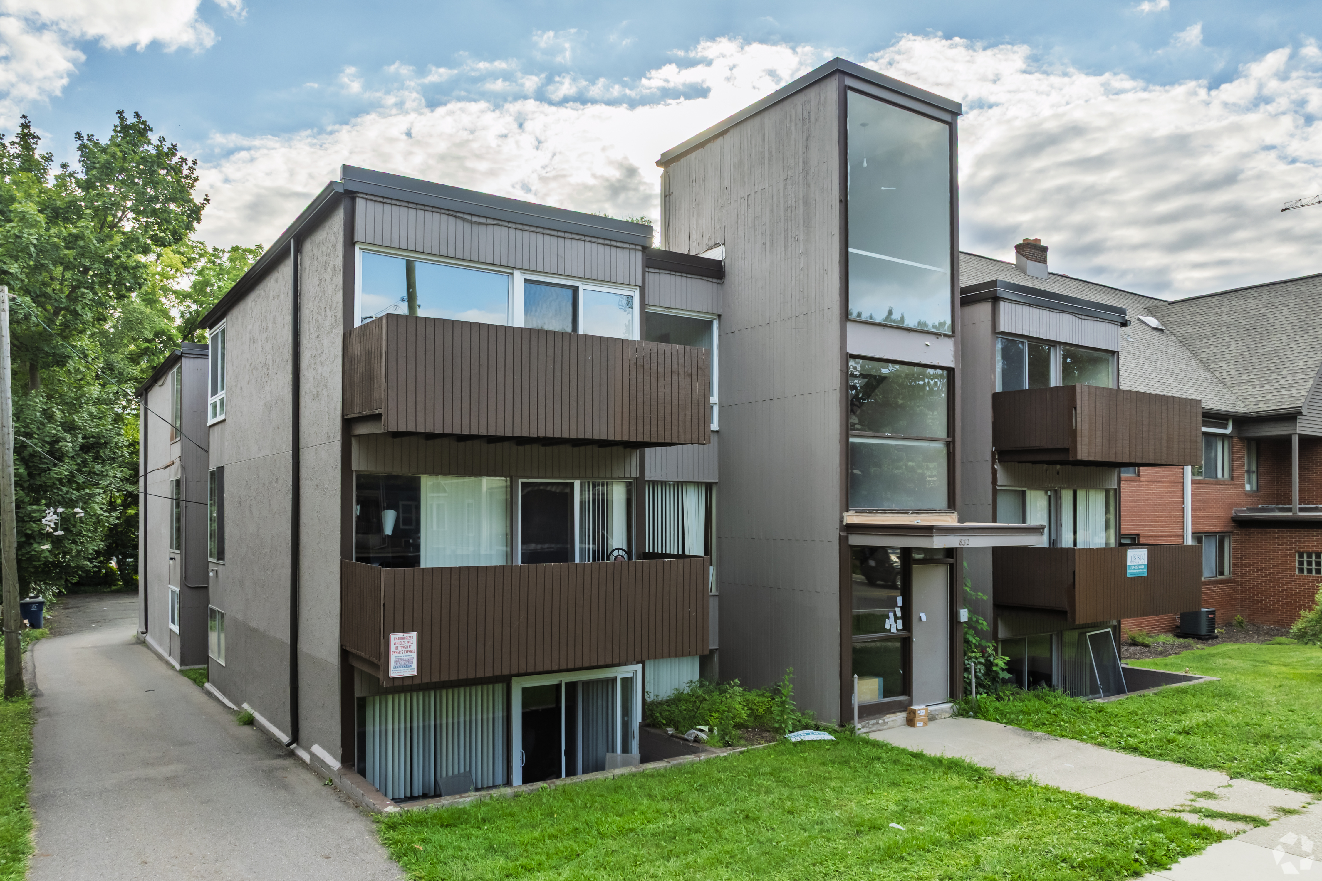 Ann Arbor Condo: 832 Packard St.