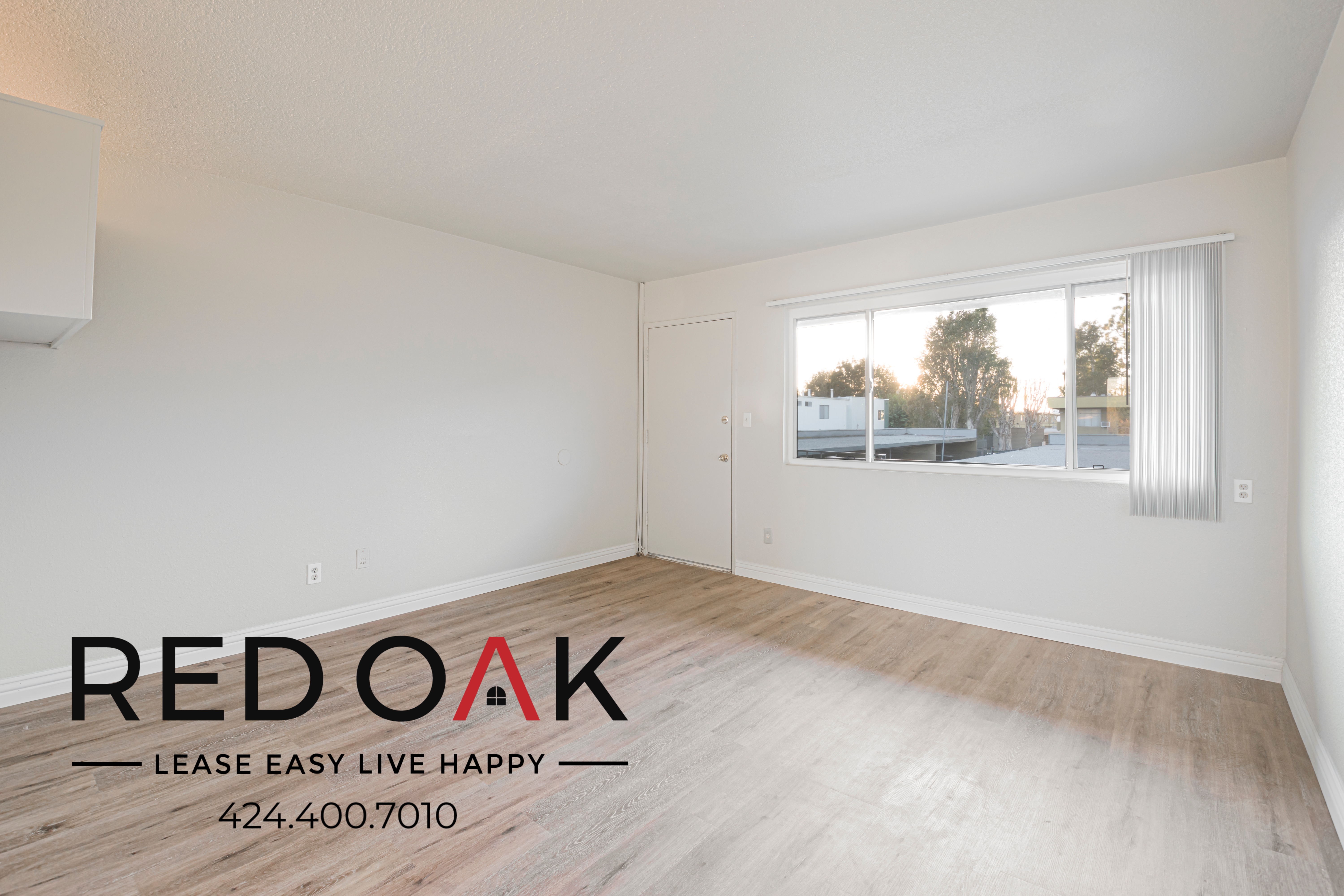 Long Beach Condo: 4900 Clair Del Avenue