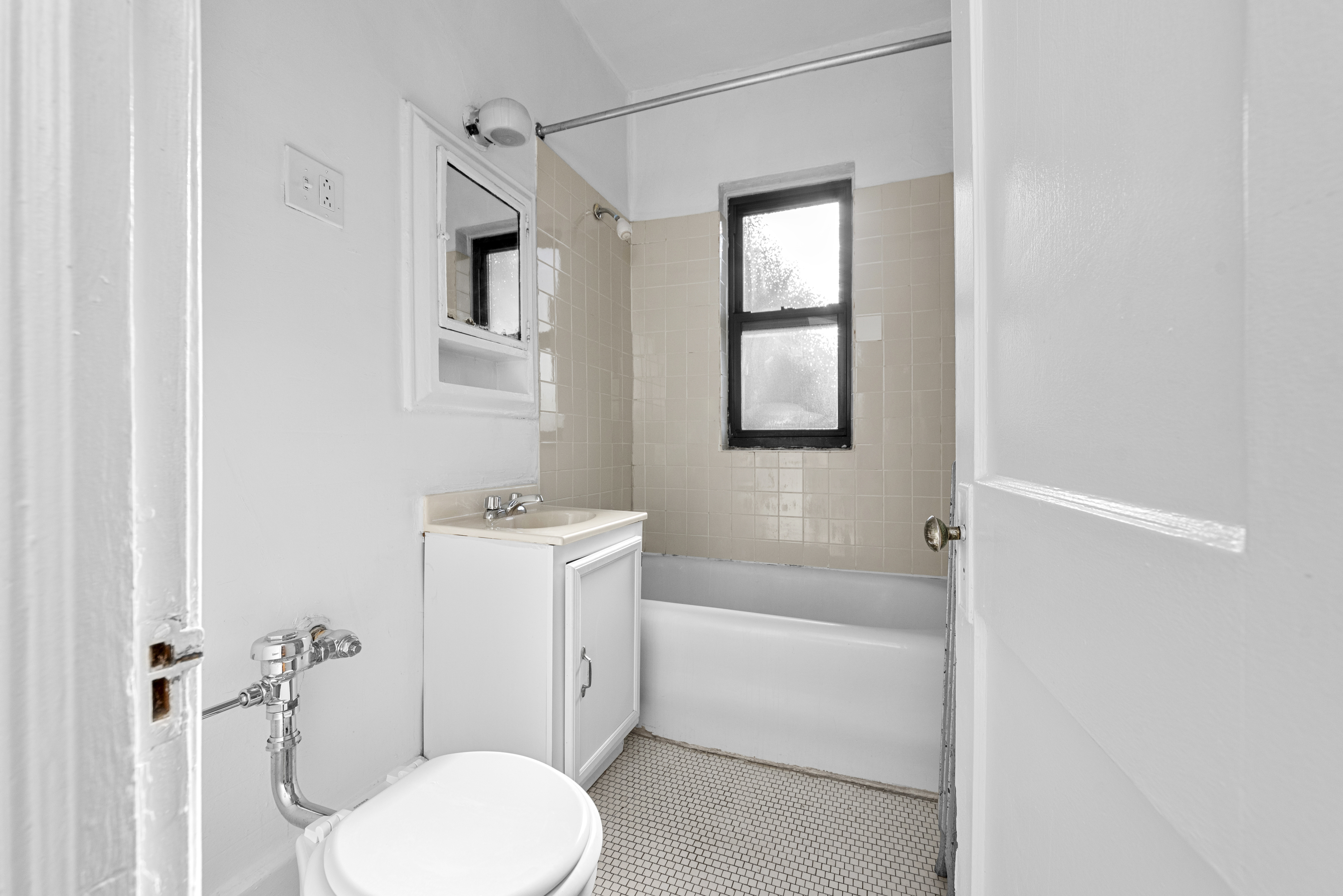 Chicago Condo: 4614 N Paulina St
