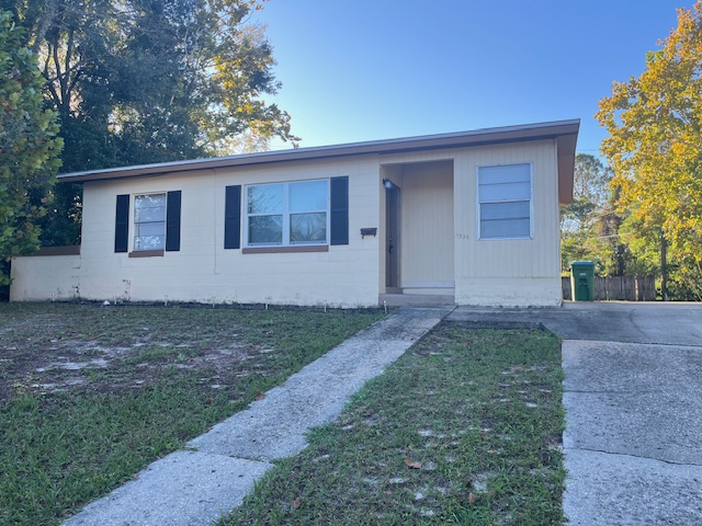 Deltona House: 1539 Faith Ct