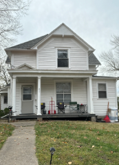 Iowa City House: 411 S Lucas St