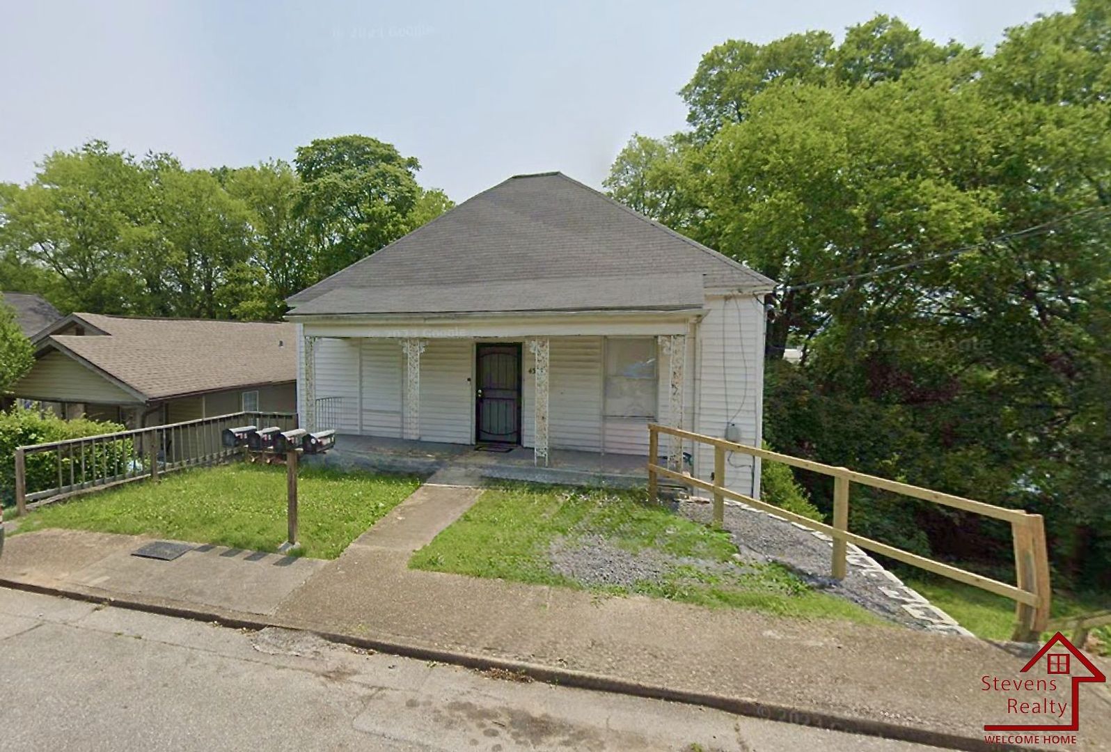 Chattanooga House: 4324 Grand Ave