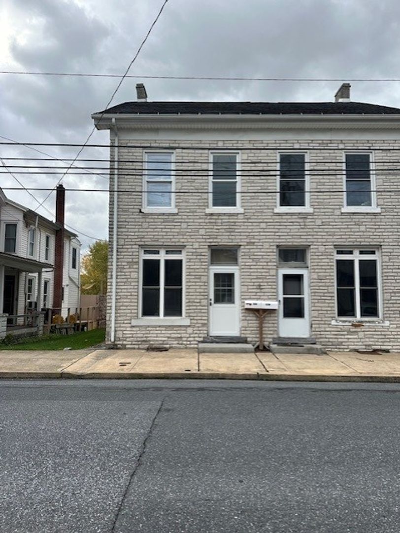 Myerstown Condo: 136-138 W Main Ave