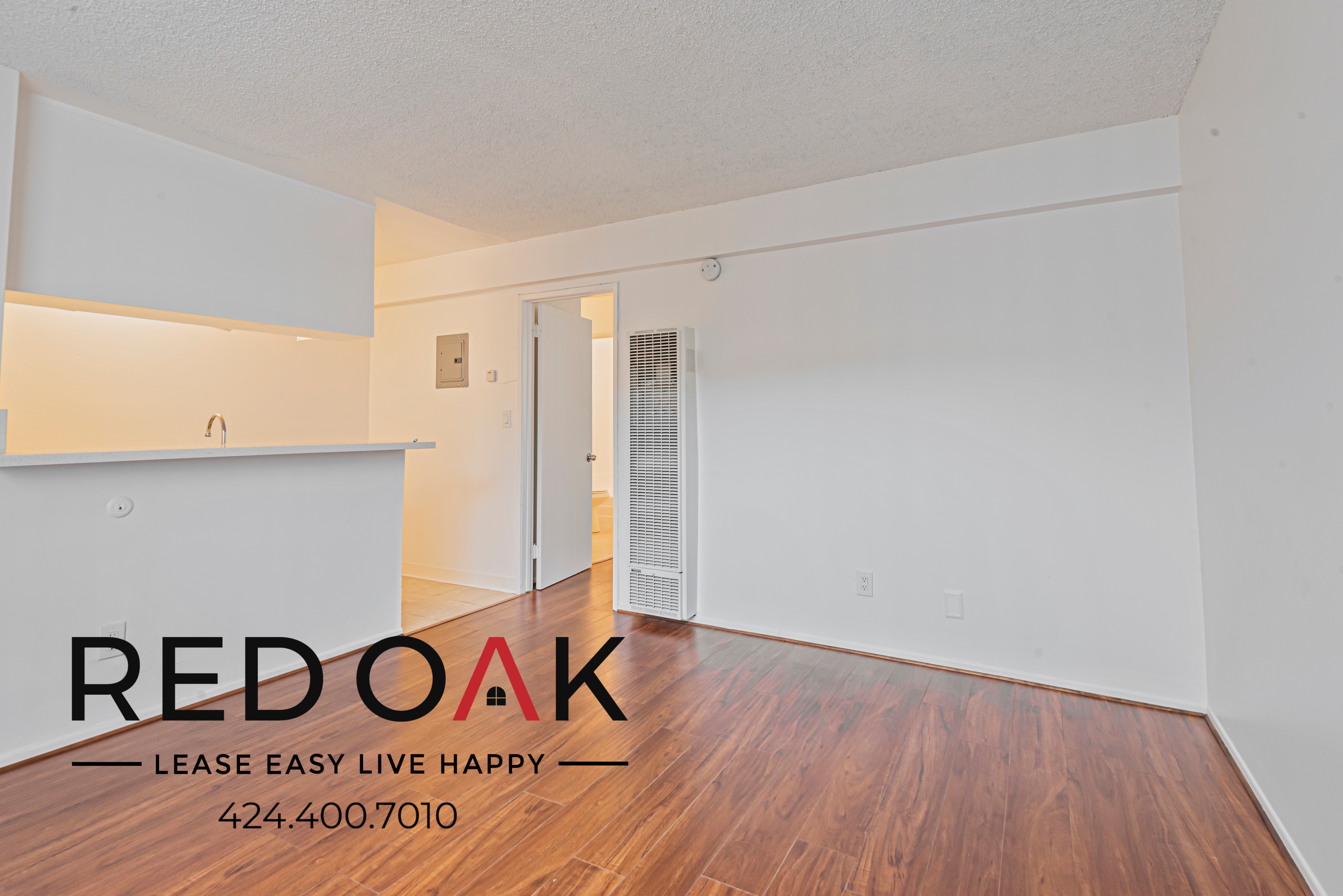 North Hollywood Condo: 10810 Sarah St