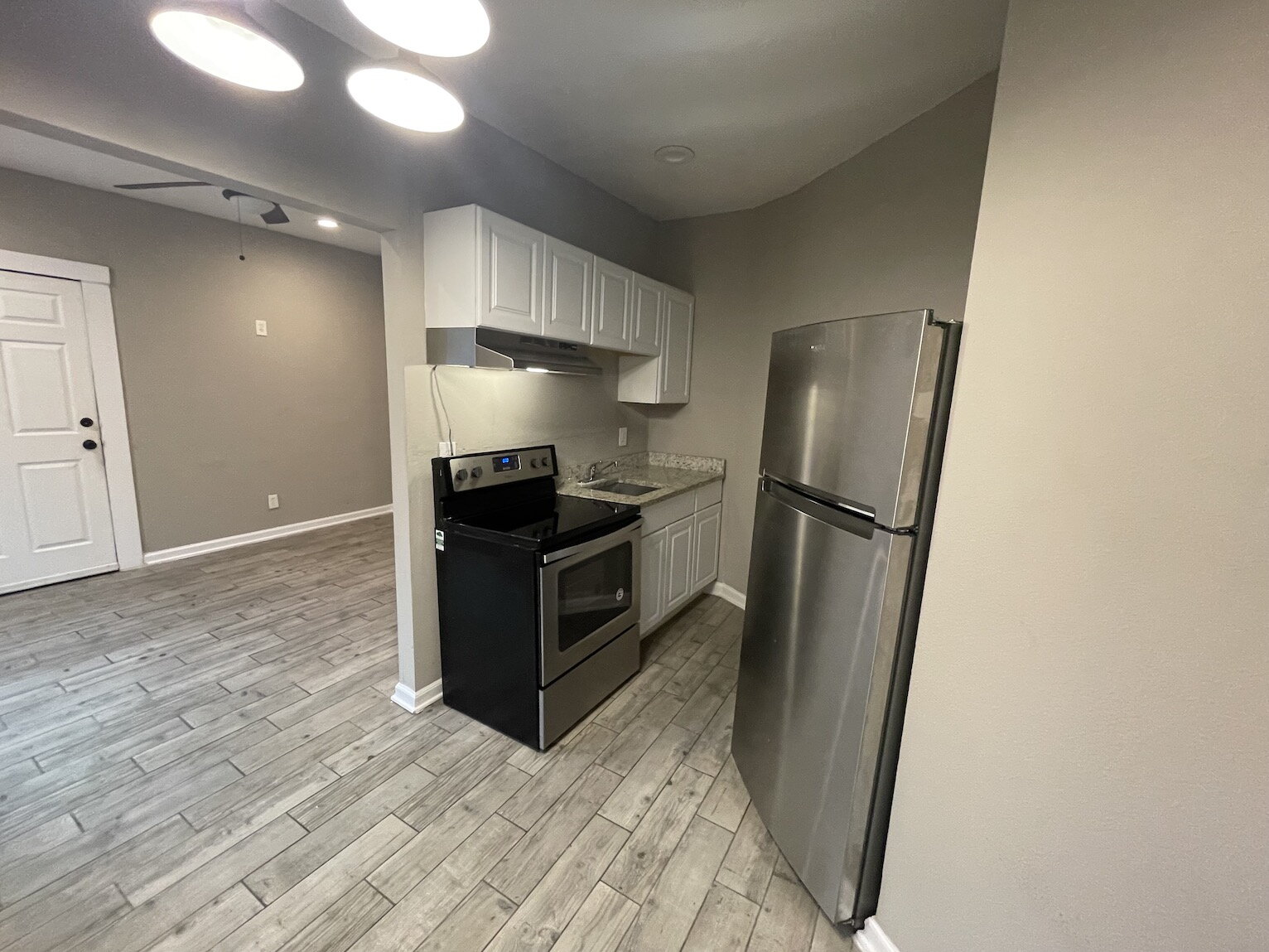 San Antonio Condo: 204 E Dewey Pl