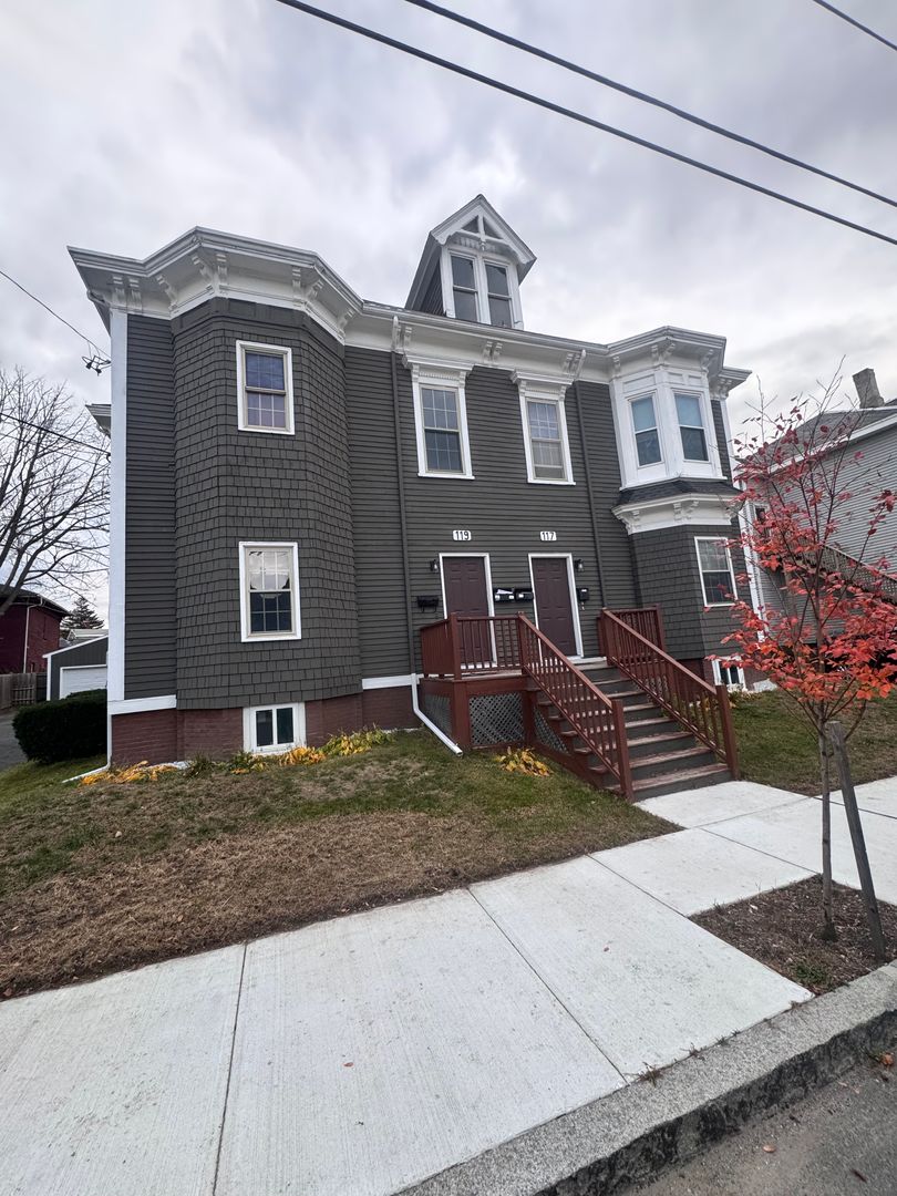 Haverhill Condo: 117-119 Portland St