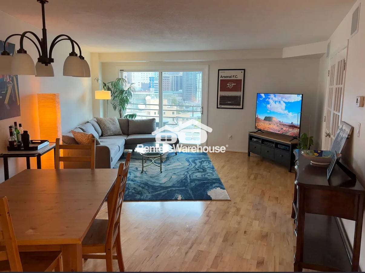 Minneapolis Condo: 1200 Nicollet Mall