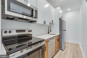 Philadelphia Townhome: 3842 Fairmount Ave