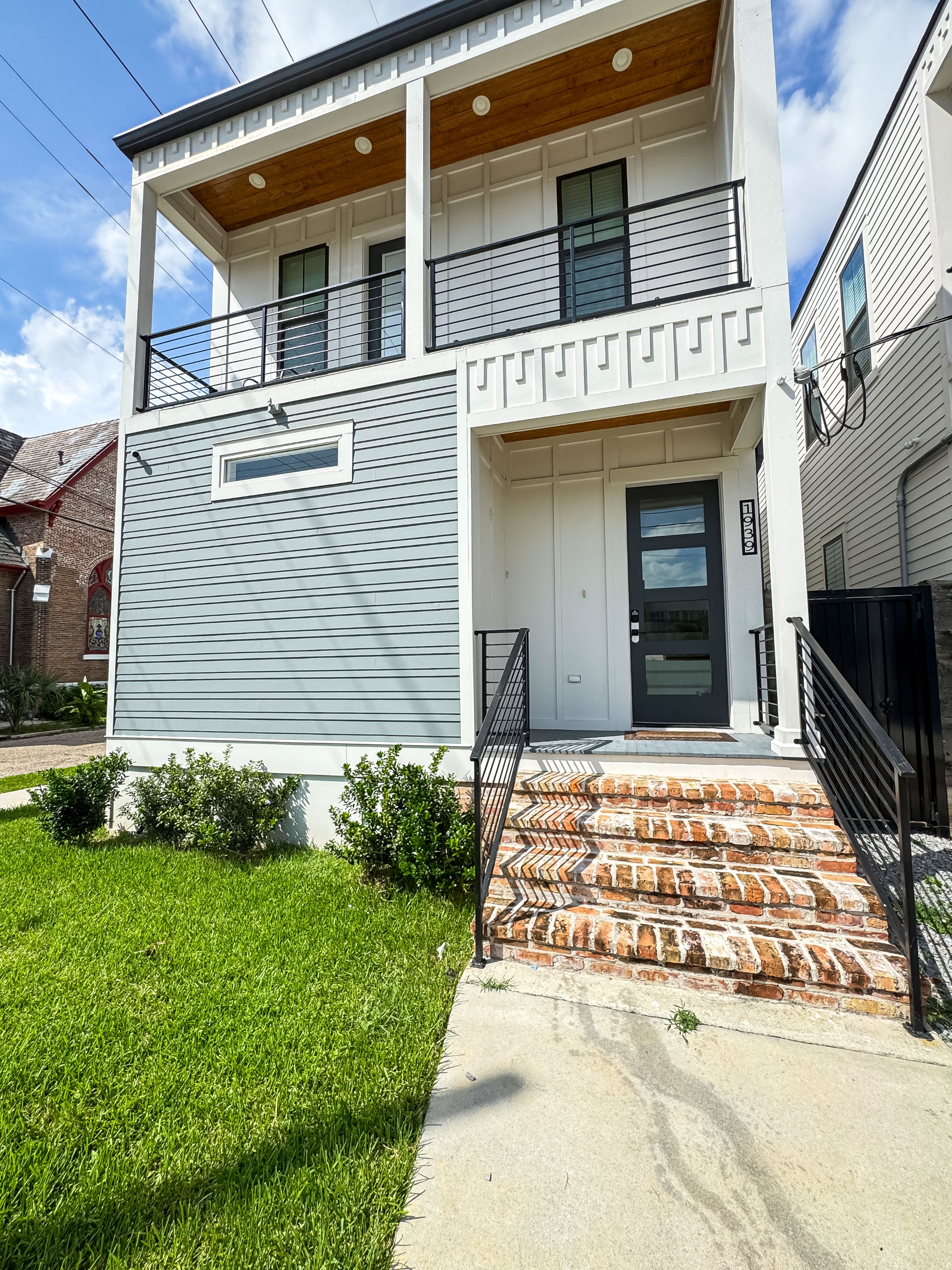 New Orleans Condo: 1937 Iberville St