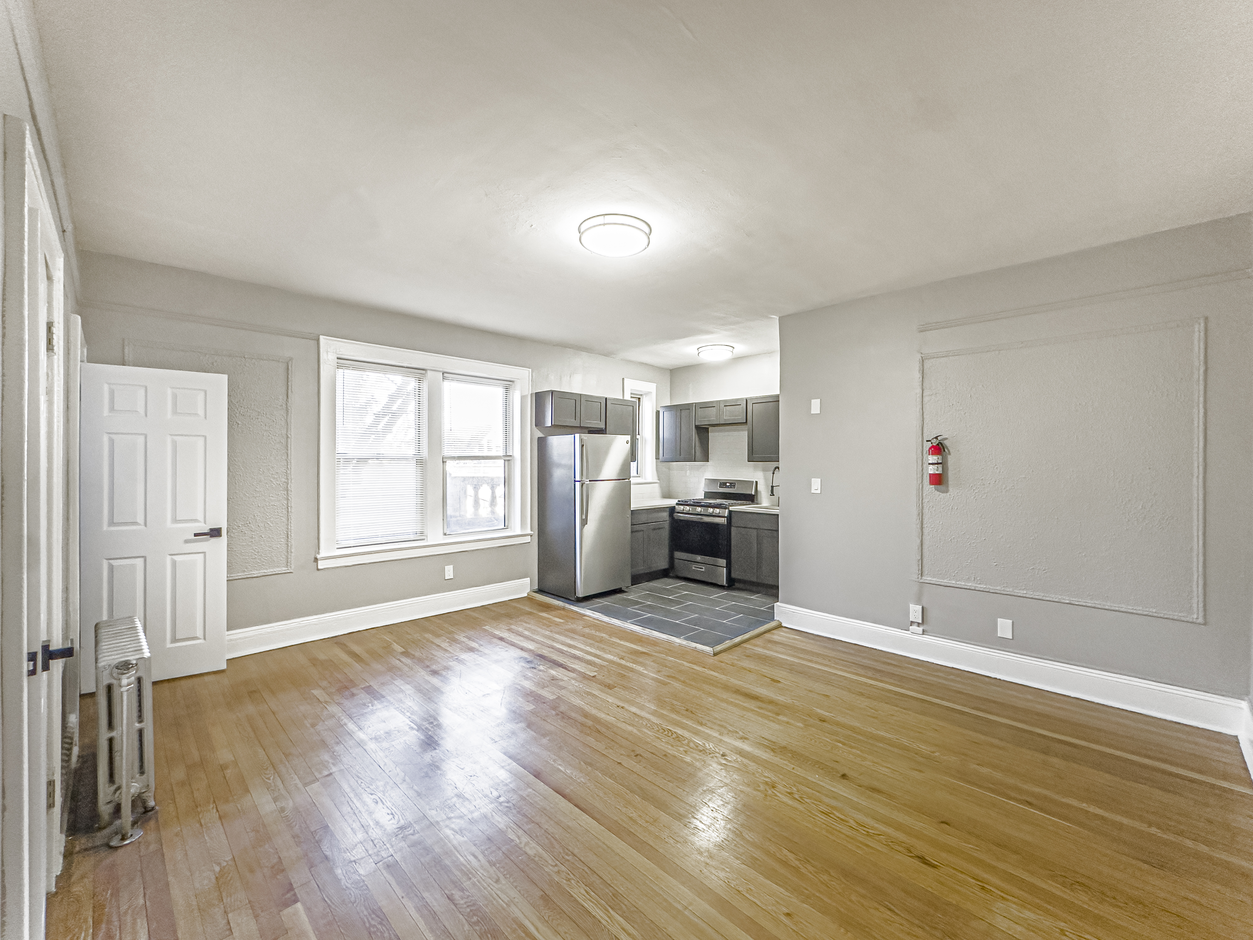 Elizabeth Condo: 758 Jersey Ave
