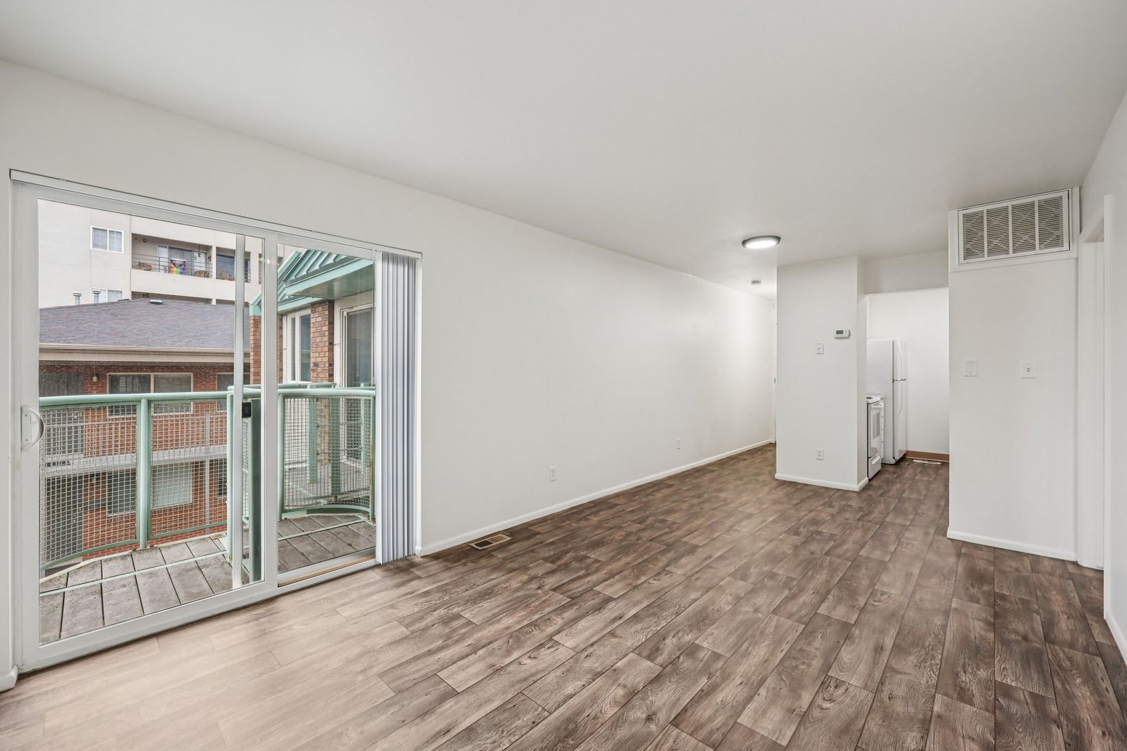 Salt Lake City Apartment: 130 s 800 e