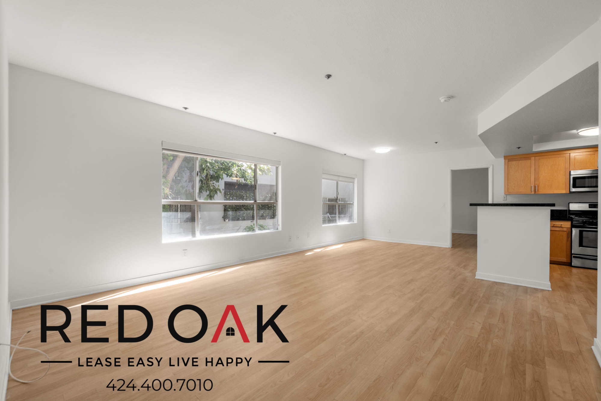 West Hollywood Condo: 939  Palm Ave