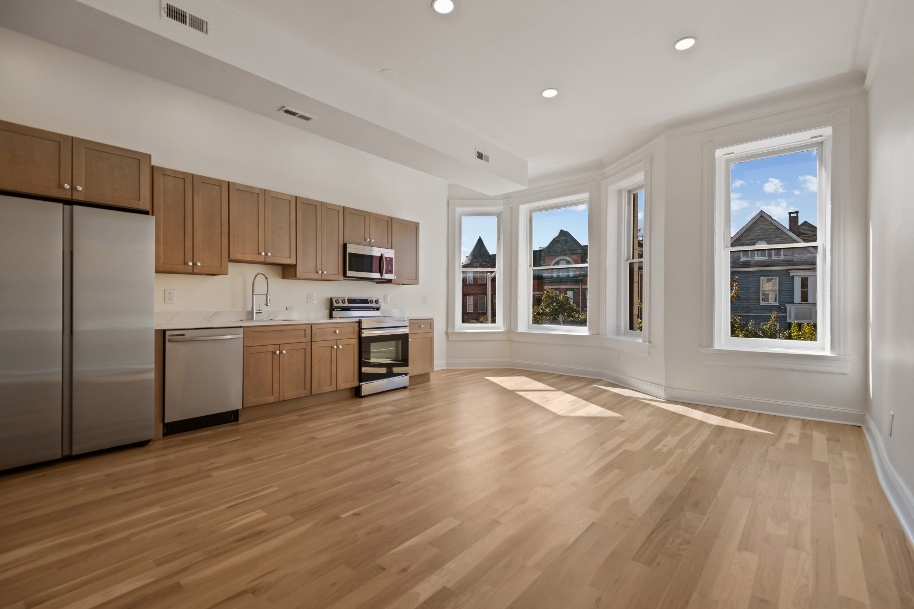 Baltimore Condo: 2245 Eutaw Pl