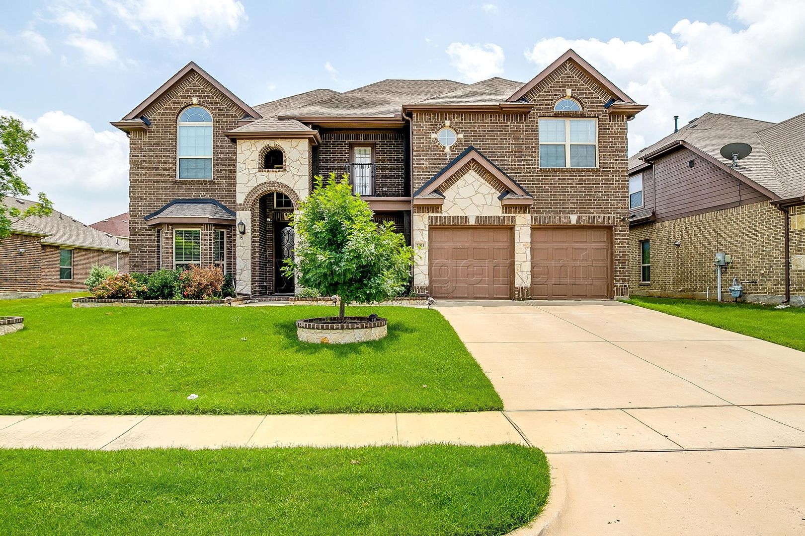 Grand Prairie House: 2911 Pino