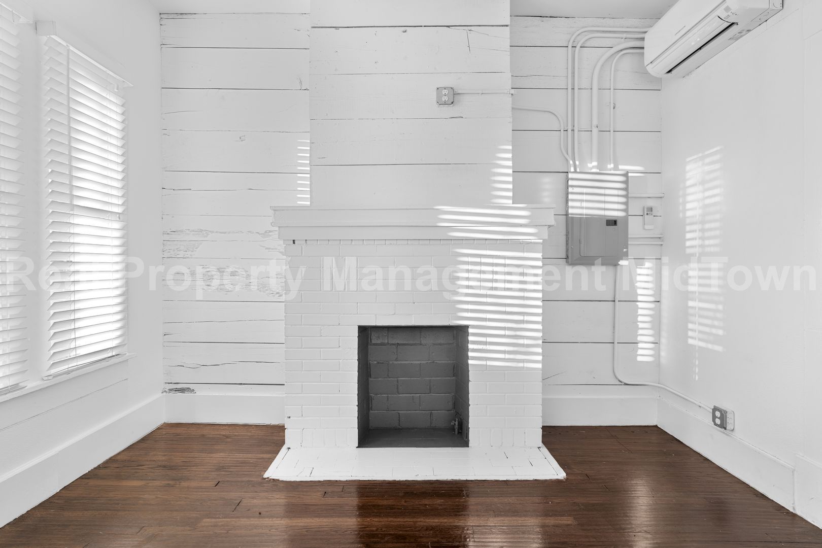 Fort Worth House: 813 May St