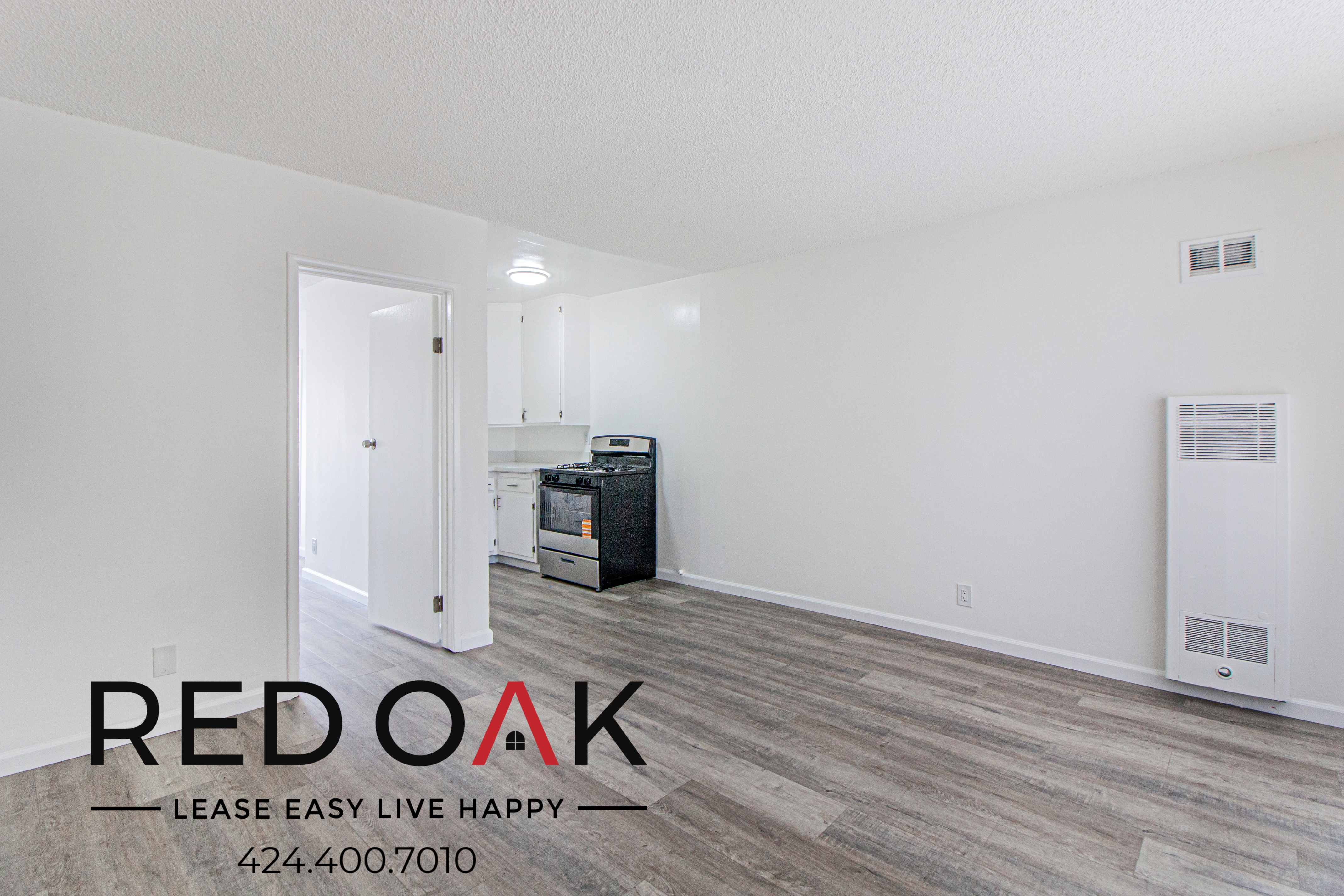 Downey Condo: 11823 Lakewood Blvd