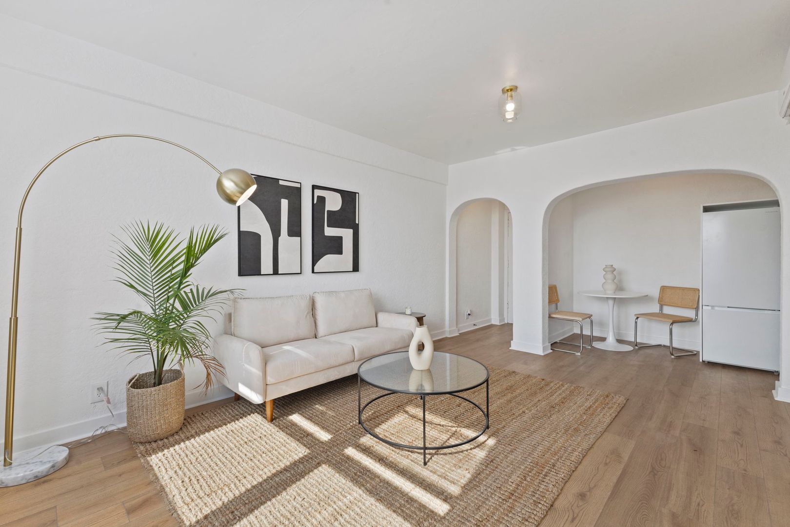 Indianapolis Apartment: 26 E 14th St