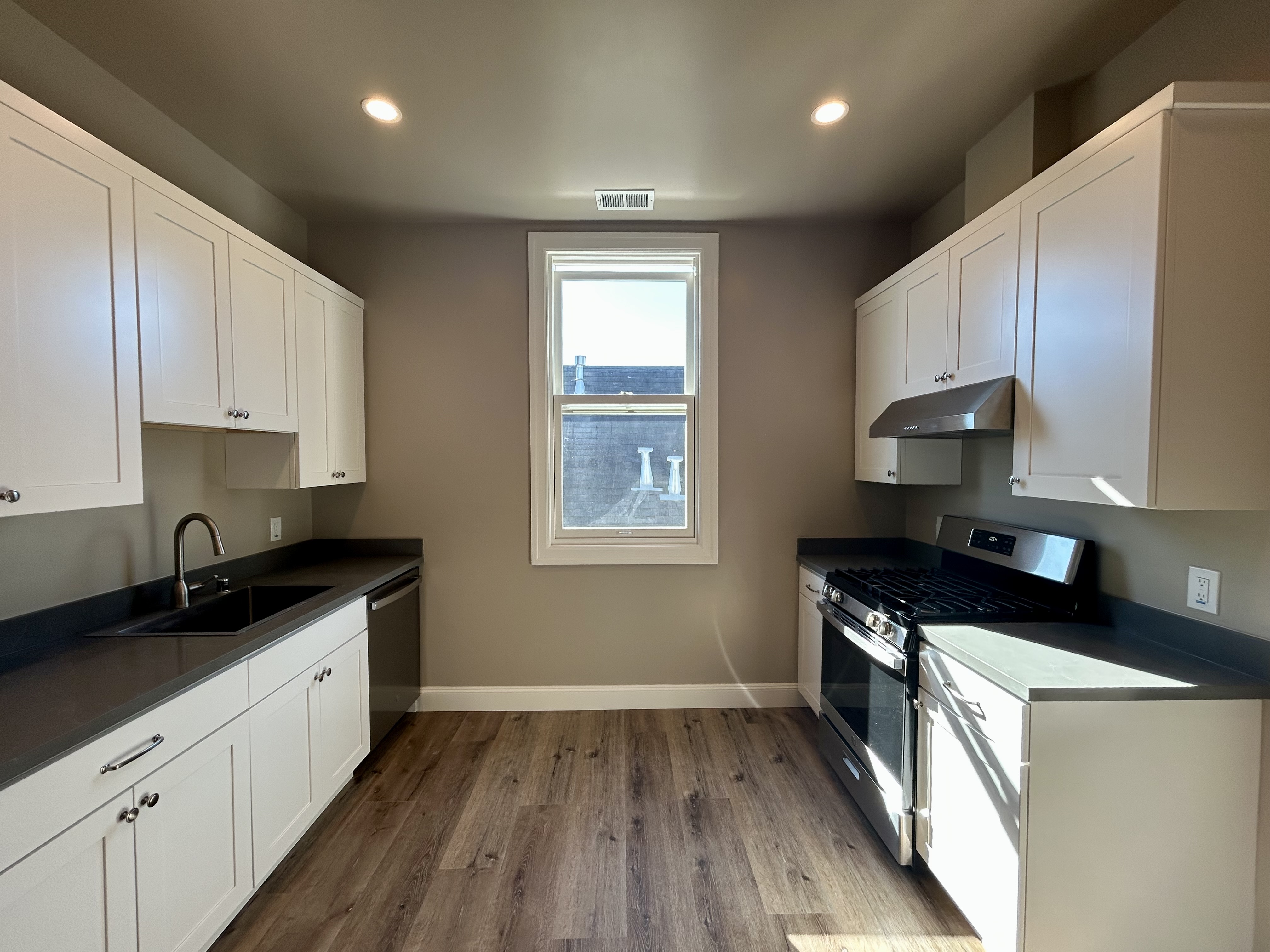 San Francisco Condo: 966 Dolores Street