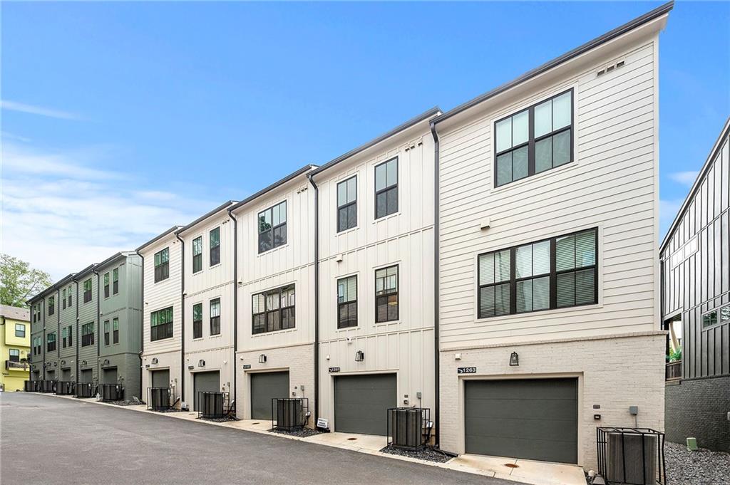 Atlanta Townhome: 1265 Zucchini Cir SE