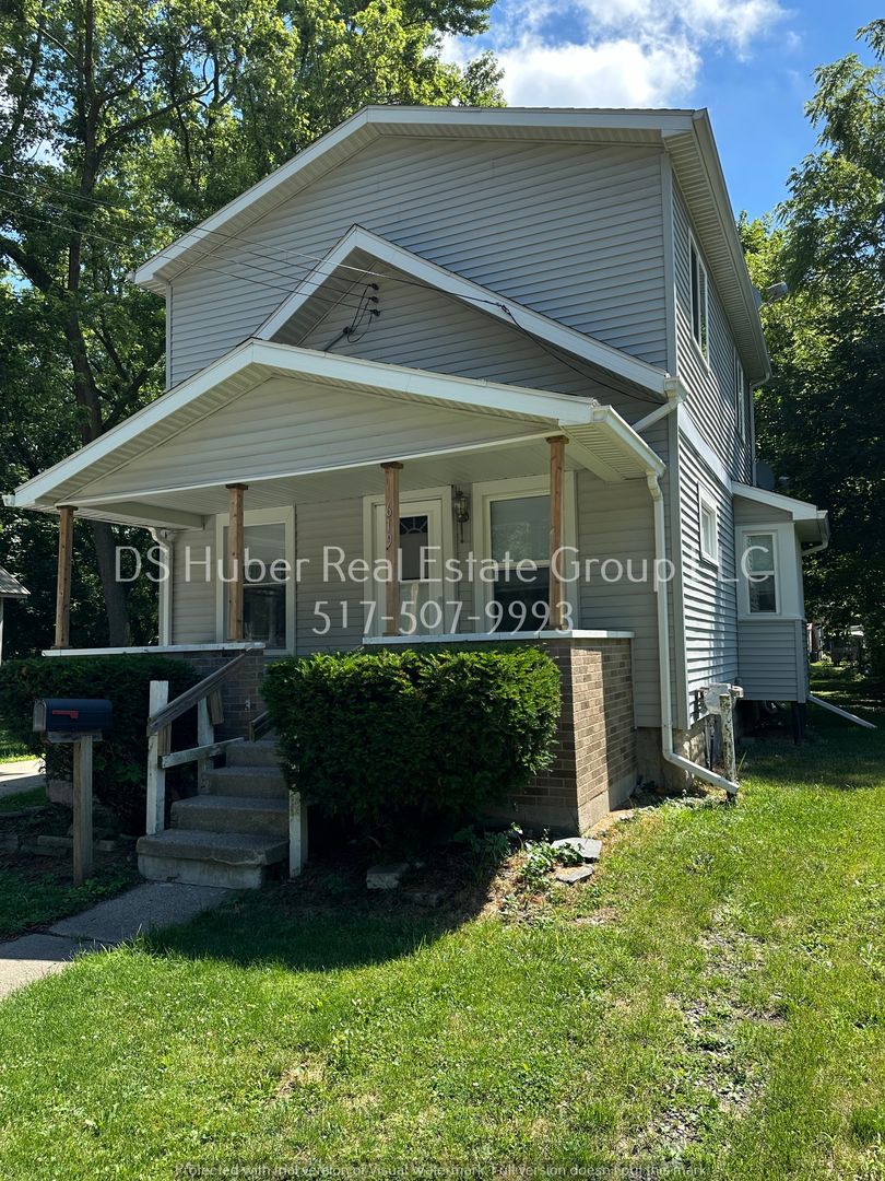 Lansing House: 619 S Magnolia Ave