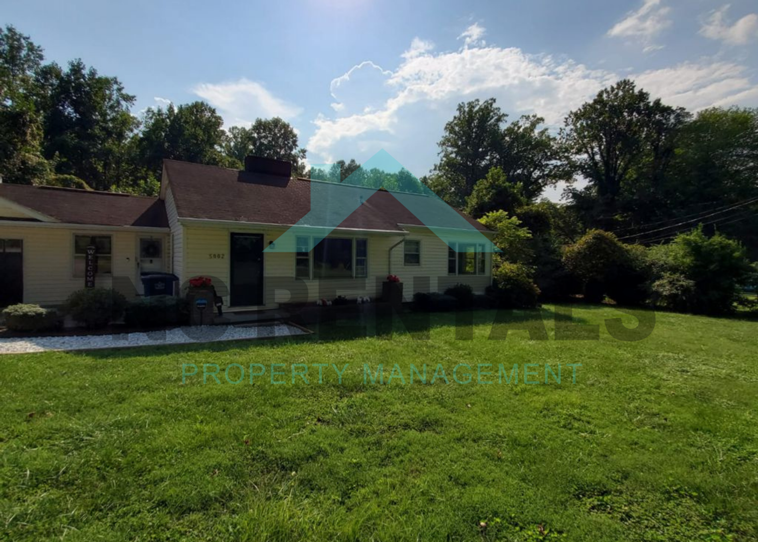 Winston-Salem House: 5002 Cherry St