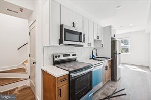 Philadelphia Townhome: 4237 Mantua Ave