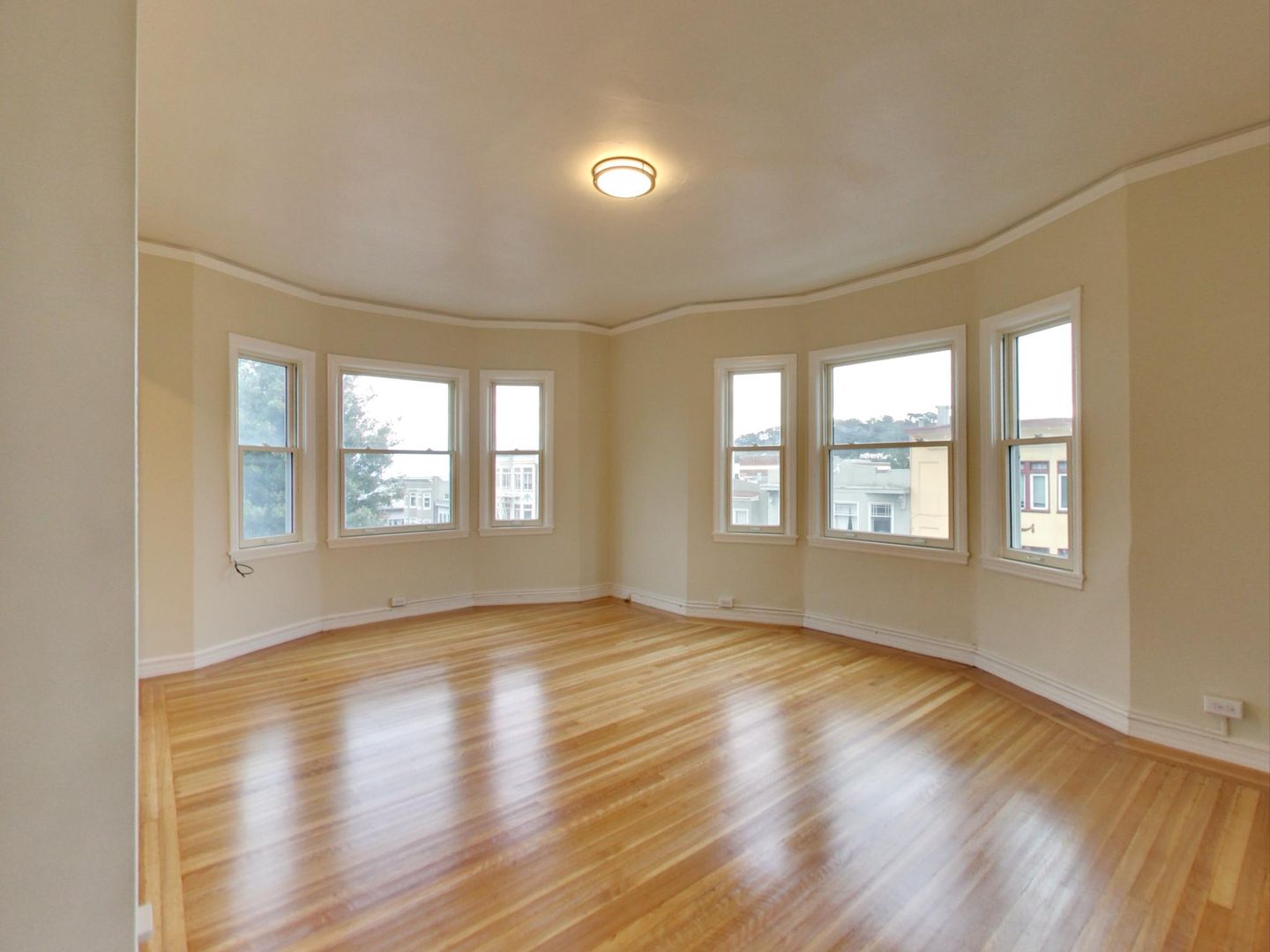 San Francisco Condo: 1960 Fulton Street