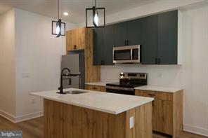 Philadelphia Condo: 1224 W Silver St