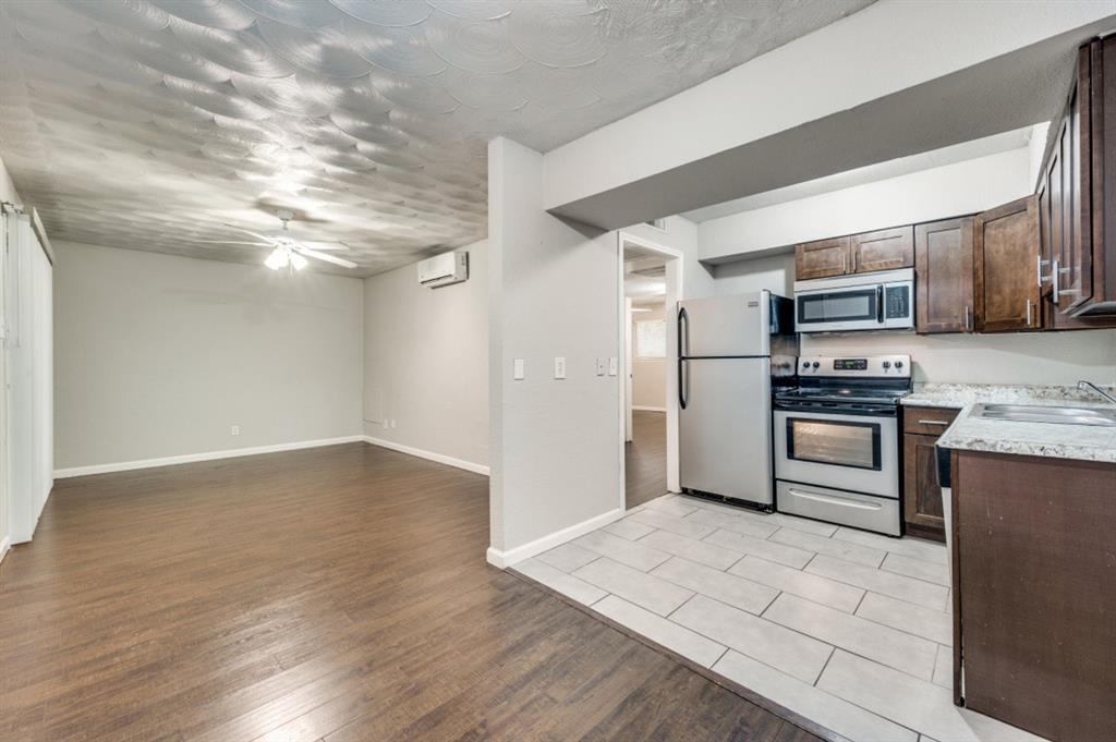 Dallas Condo: 811 Skillman Street