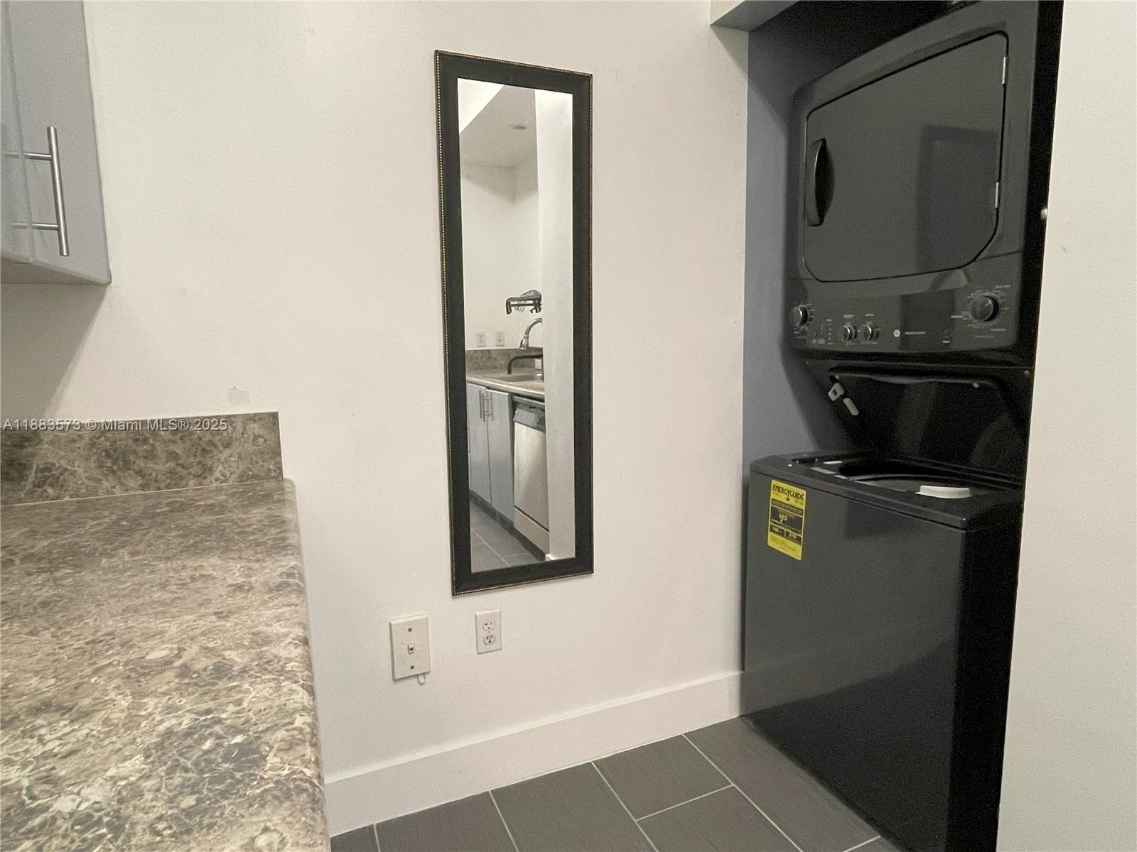 Miami Condo: 455 Northeast 25th Street