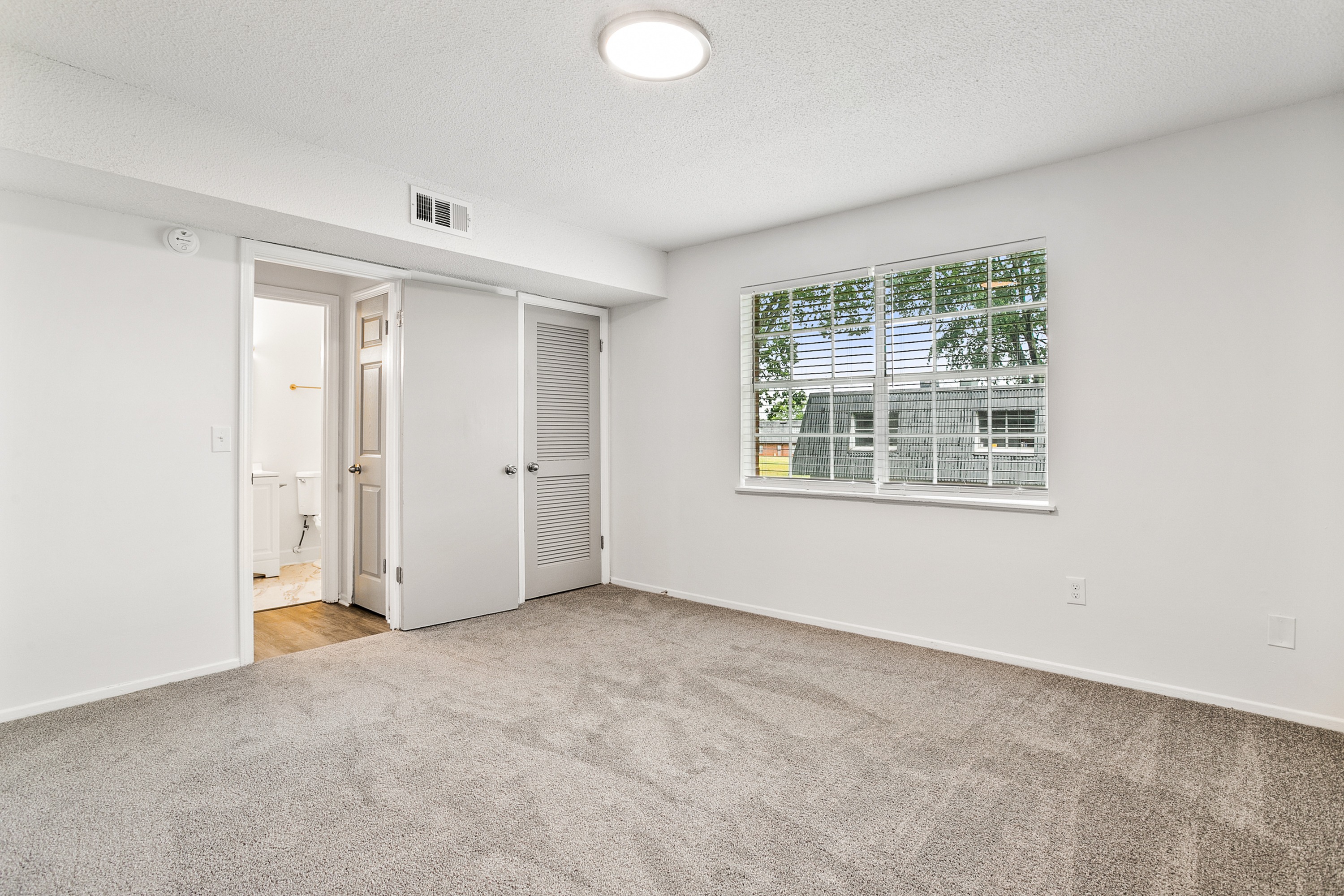 Greenville Apartment: 357 Hillandale Rd