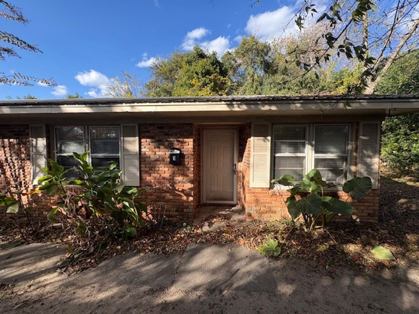 Macon Condo: 145 Pierce Ave