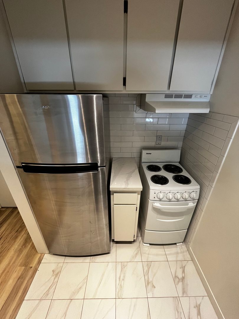 Berkeley Condo: 2309 Blake Street