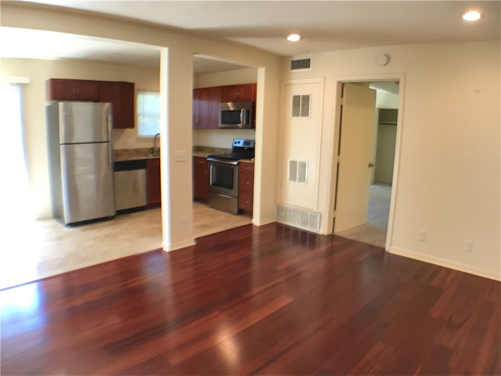 Austin Condo: 2800 Cole Street