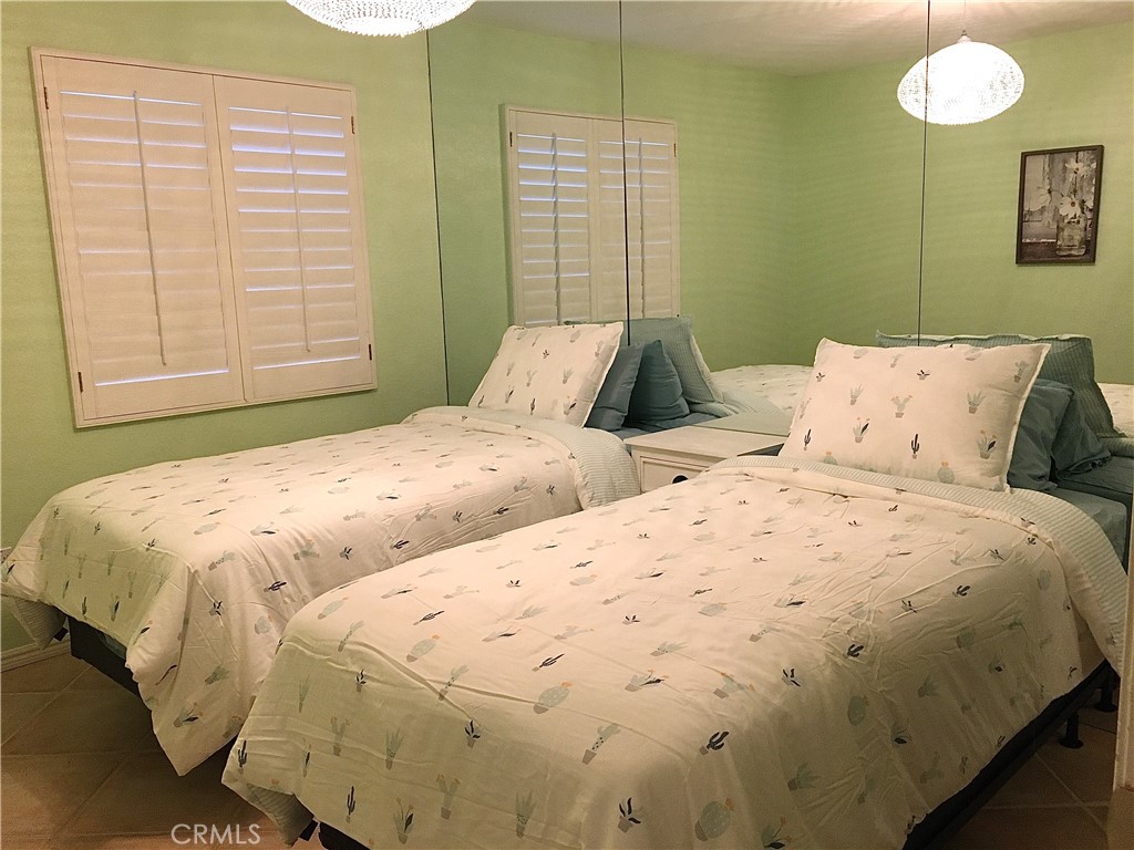 Palm Desert Condo: 307 Tava Lane