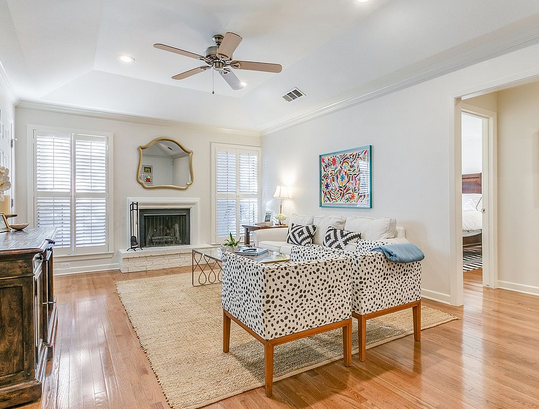 San Antonio Condo: 201 Ellwood