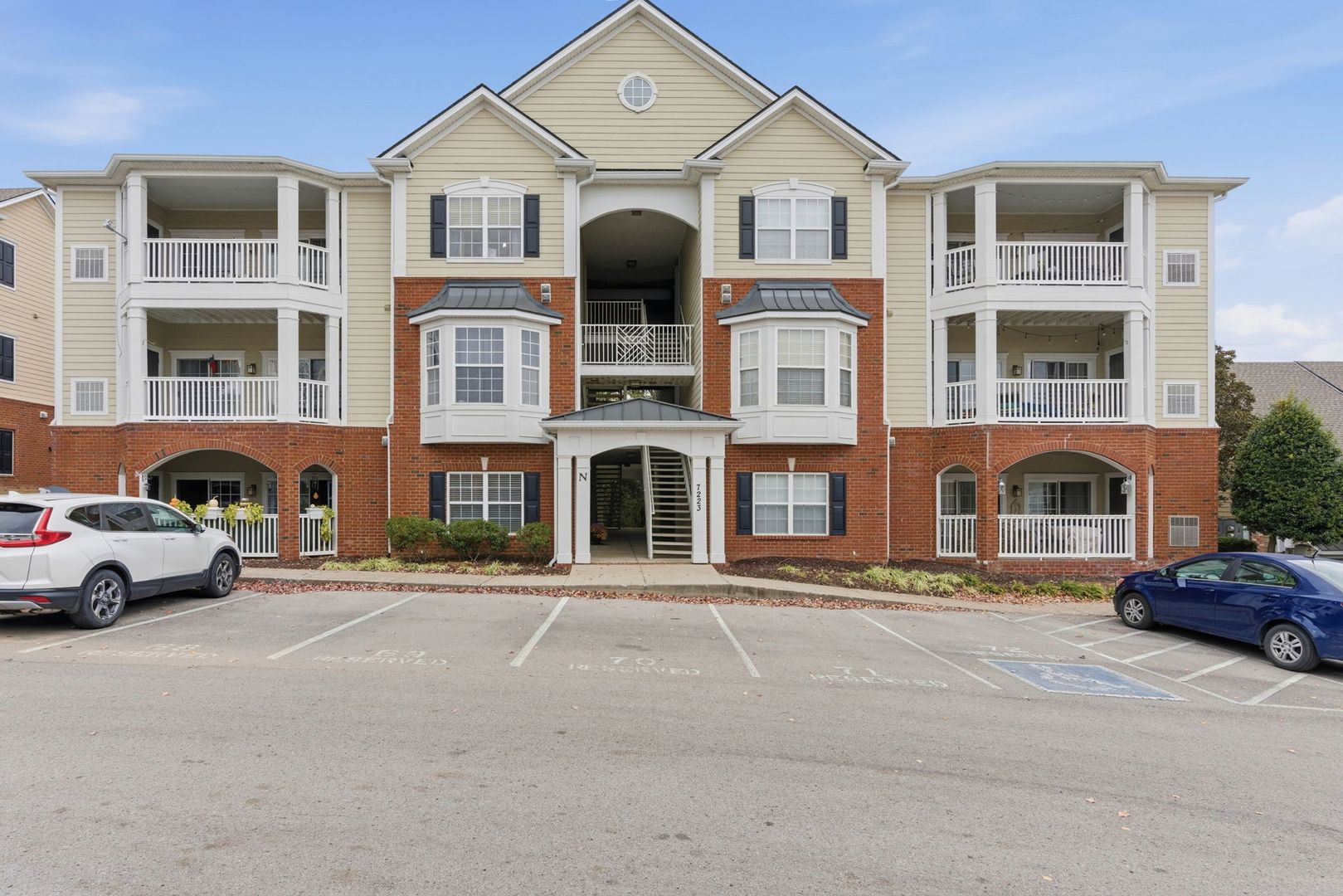 Nashville House: 7223 Althorp Way