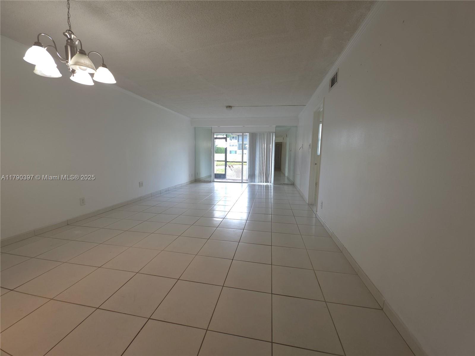 Pembroke Pines Condo: 8940 South Hollybrook Boulevard