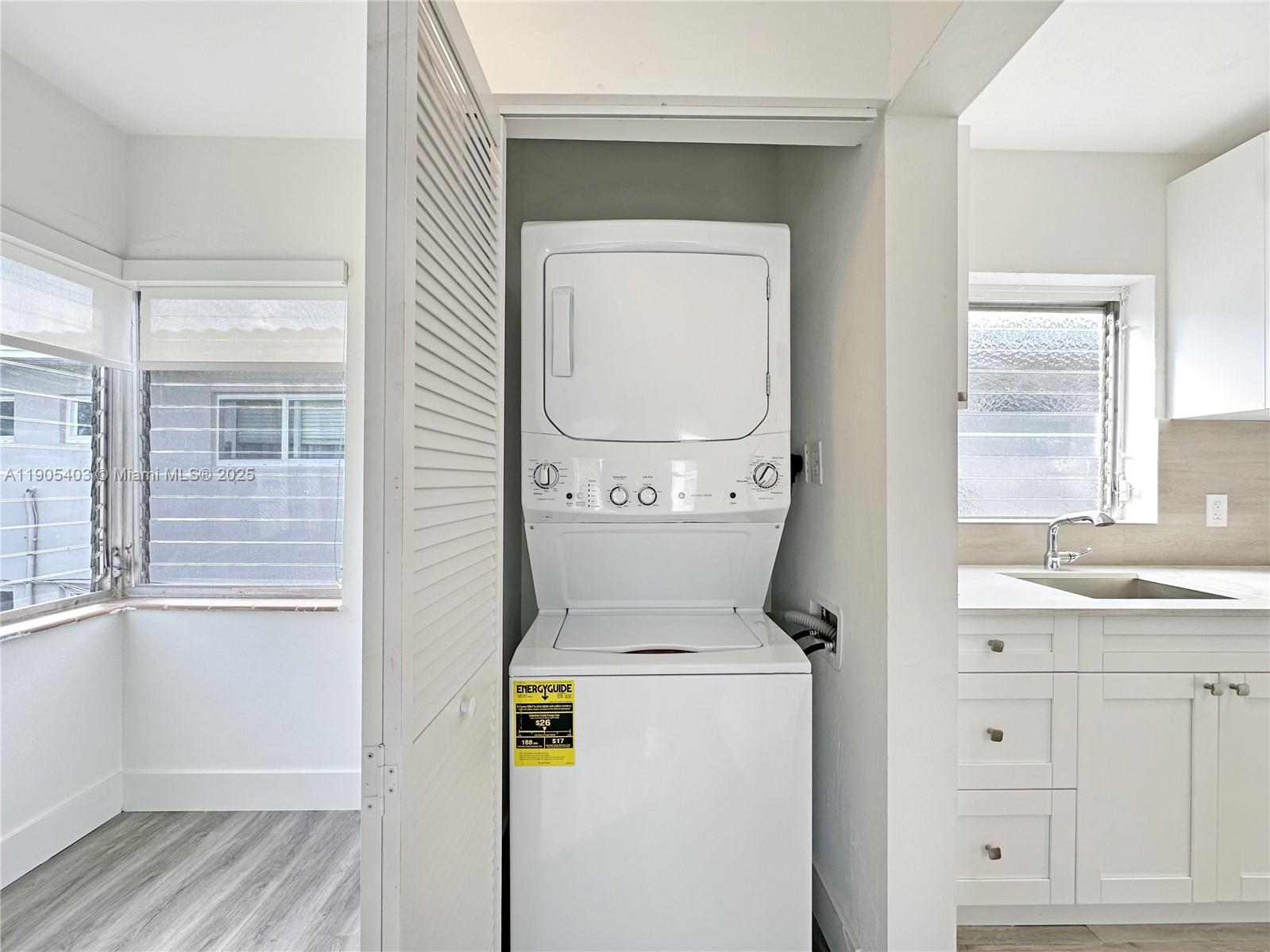 Miami Beach Condo: 1920 Biarritz Drive