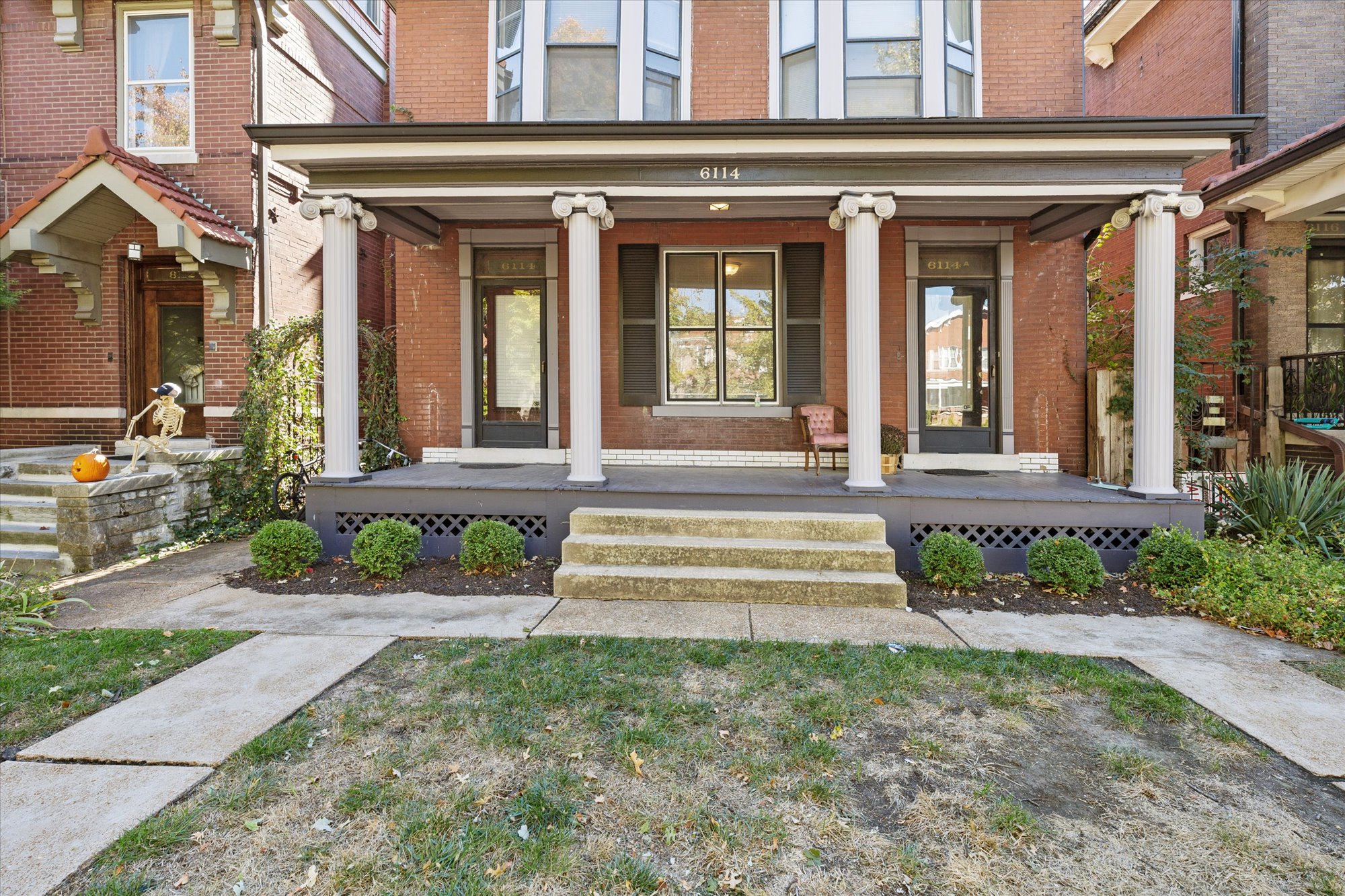 St. Louis Townhome: 6114 Waterman Blvd