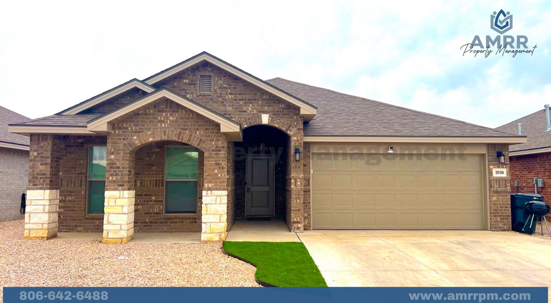 Lubbock House: 2030 Kenwood Avenue