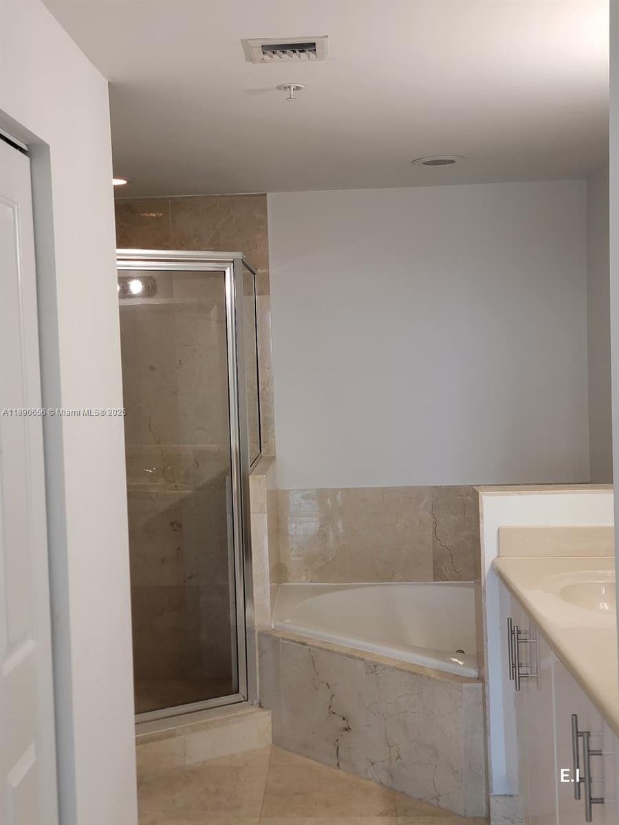 North Bay Village Condo: 7900 Harbor Island Drive