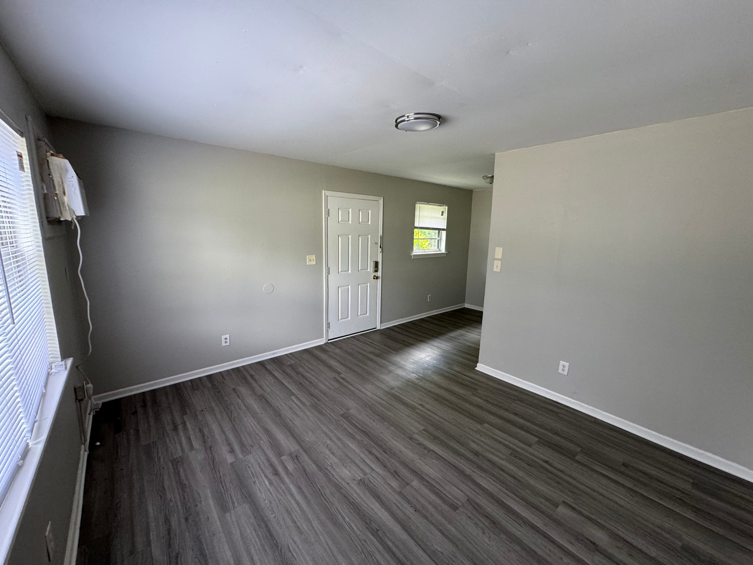 Greenville Apartment: 100 Burdine Rd