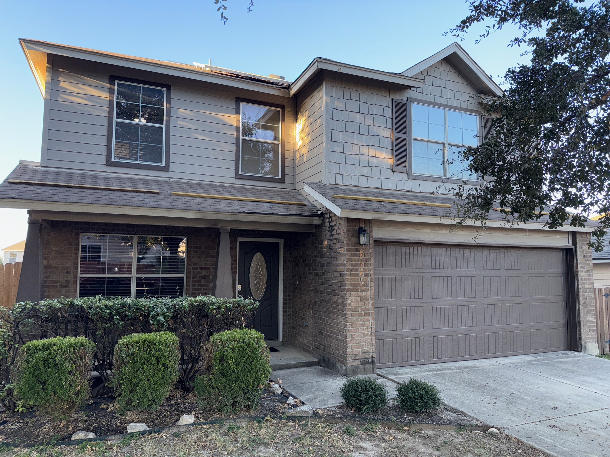 San Antonio House: 11319 Grapevine Hl