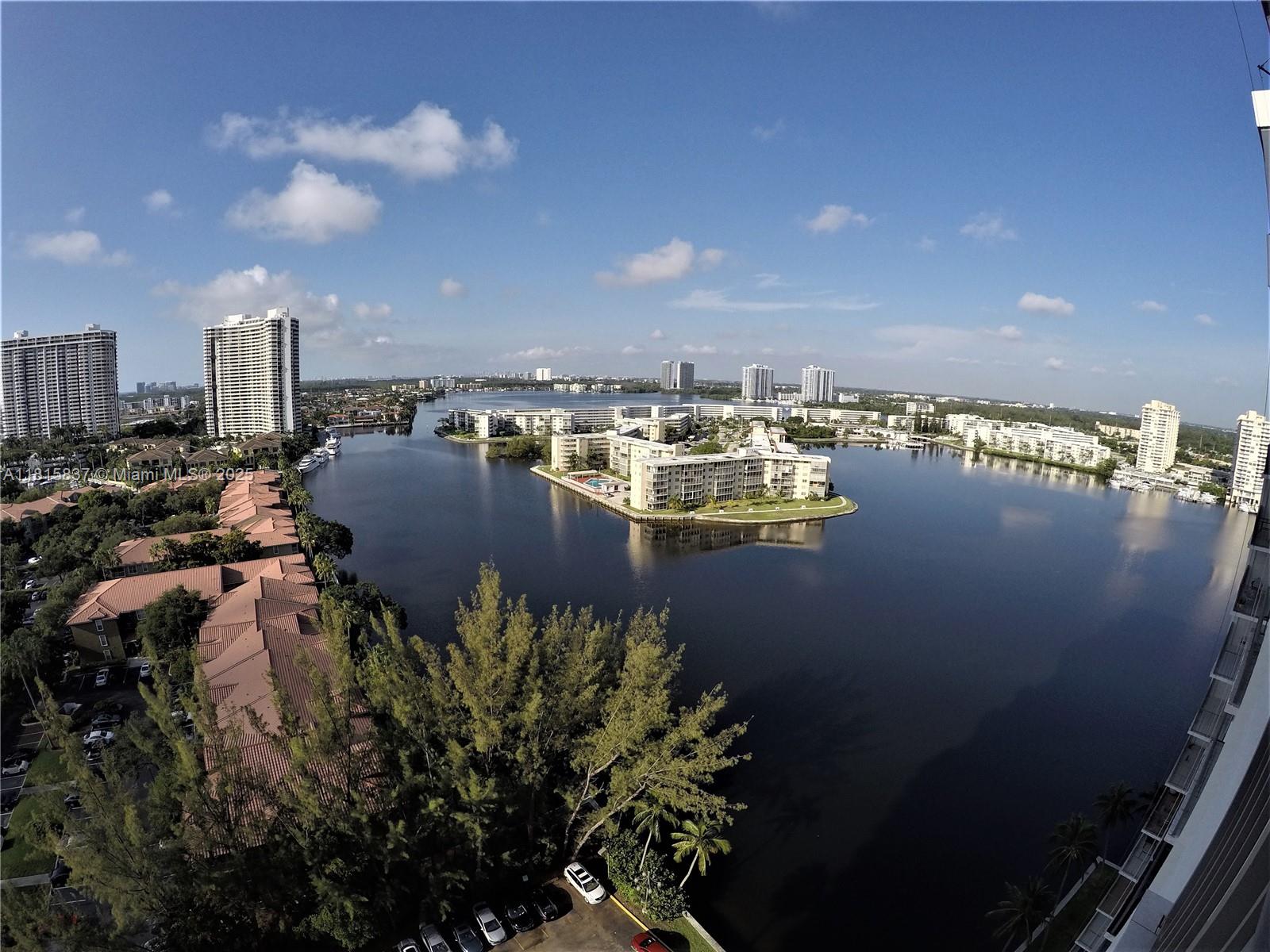 Aventura Condo: 18151 Northeast 31st Court