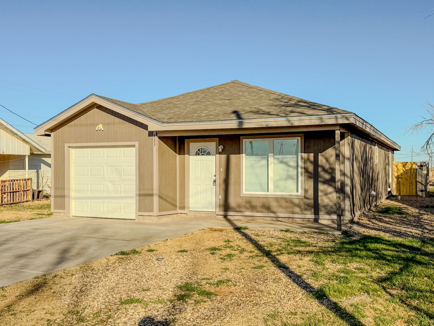 Lubbock House: 411 David Ave