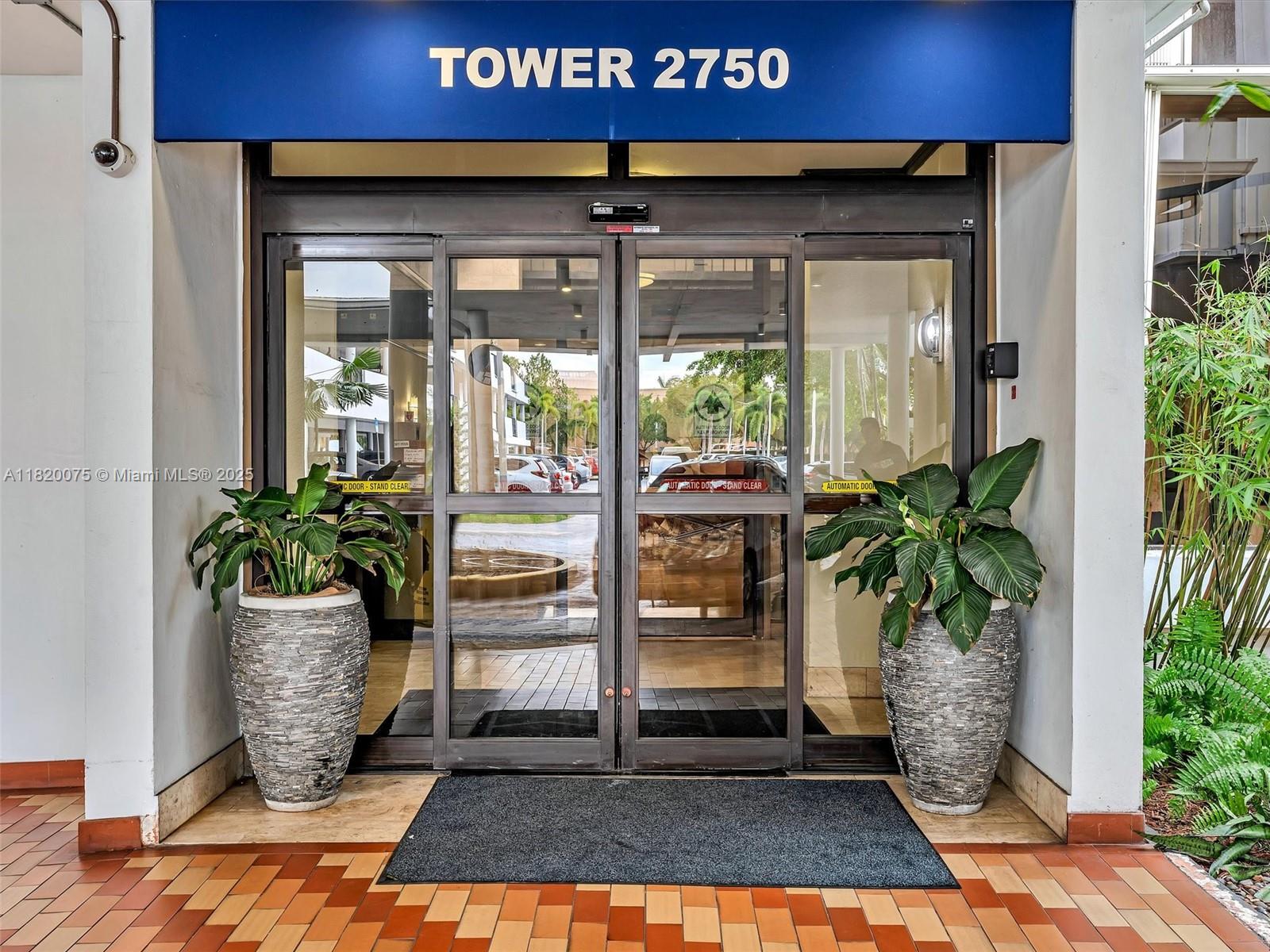 Aventura Condo: 2750 Northeast 183rd Street