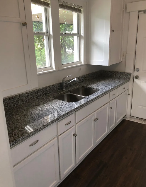 Jacksonville House: 2523 Hiland St