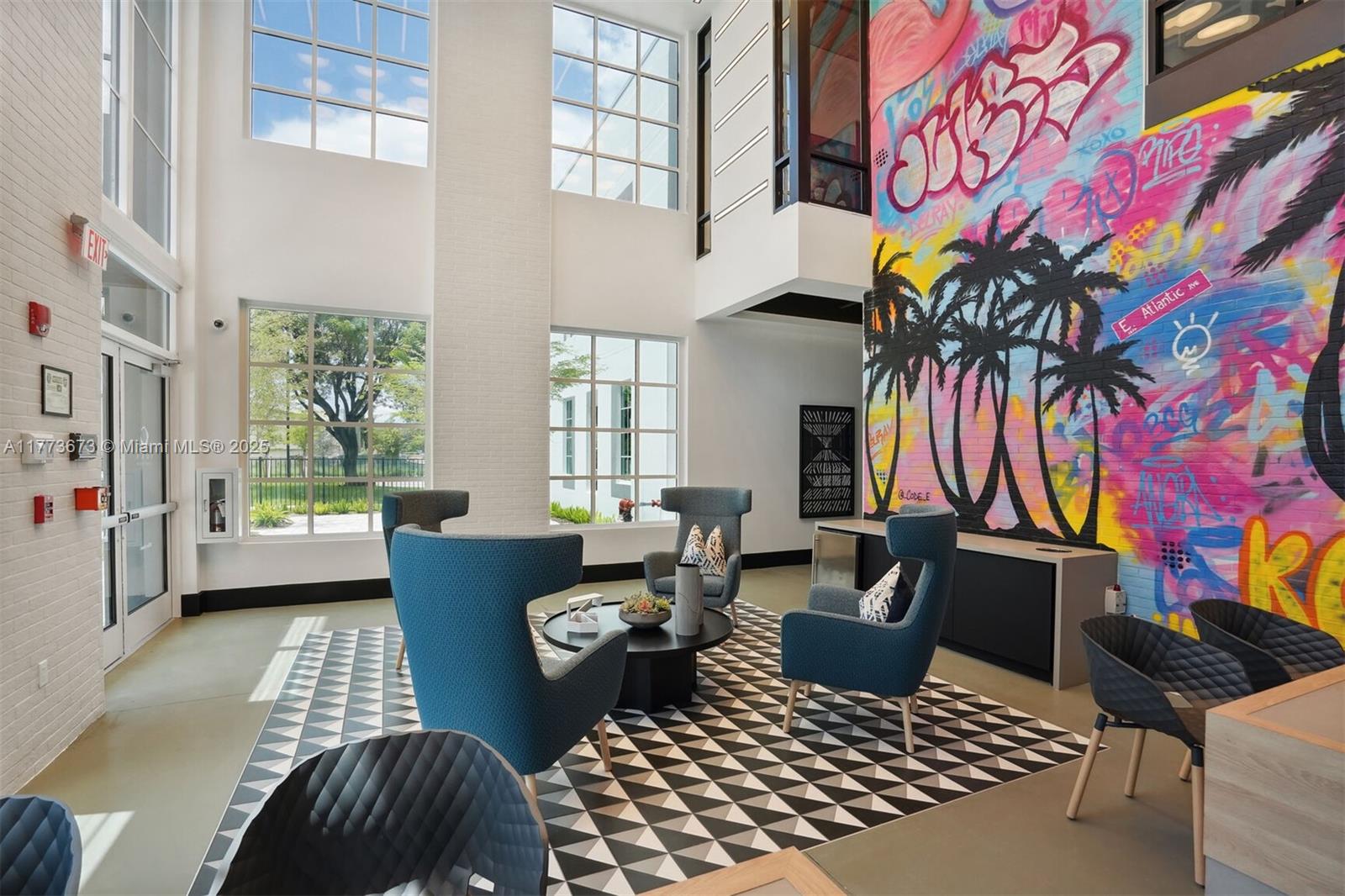 Delray Beach Condo: 2095 West Atlantic Avenue