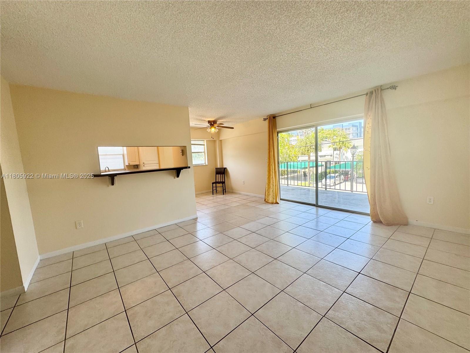 North Miami Beach Condo: 16508 Northeast 26th Avenue